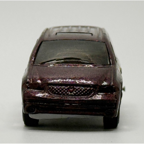 HOT WHEELS DODGE CARAVAN MAROON 1:64 DIECAST 3" VAN W/ YELLOW WHITE & BLACK 1997 - Picture 2 of 6